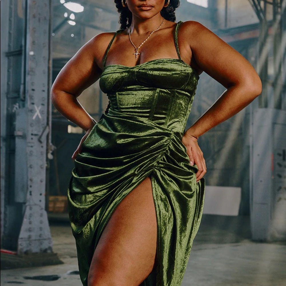 PLL Plus Khaki Velvet Structure Corset Top